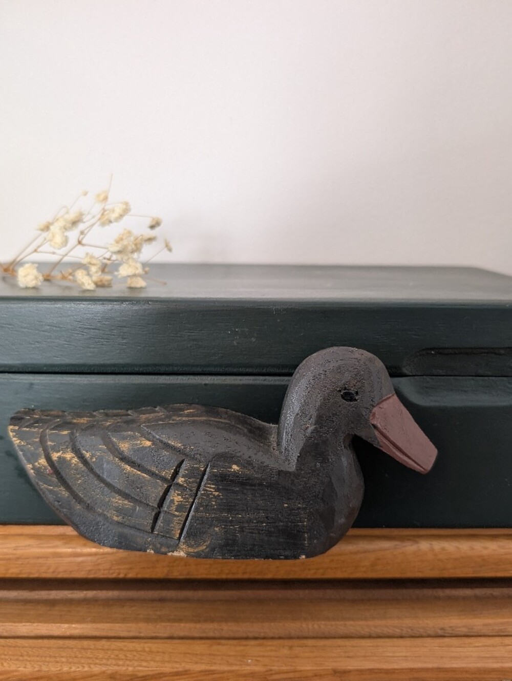 Vintage Wooden Compartment Box with Carved Duck Handle — Forest Green